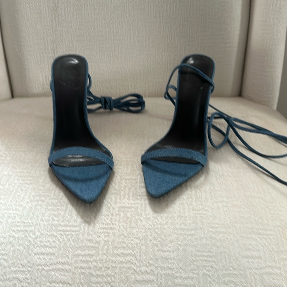 Brand New Lace-Up Heels Sandals Strappy Pointed Toe Stiletto Heel